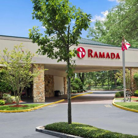 Ramada By Wyndham Jacksonville Hotel & Conference Center Exteriör bild