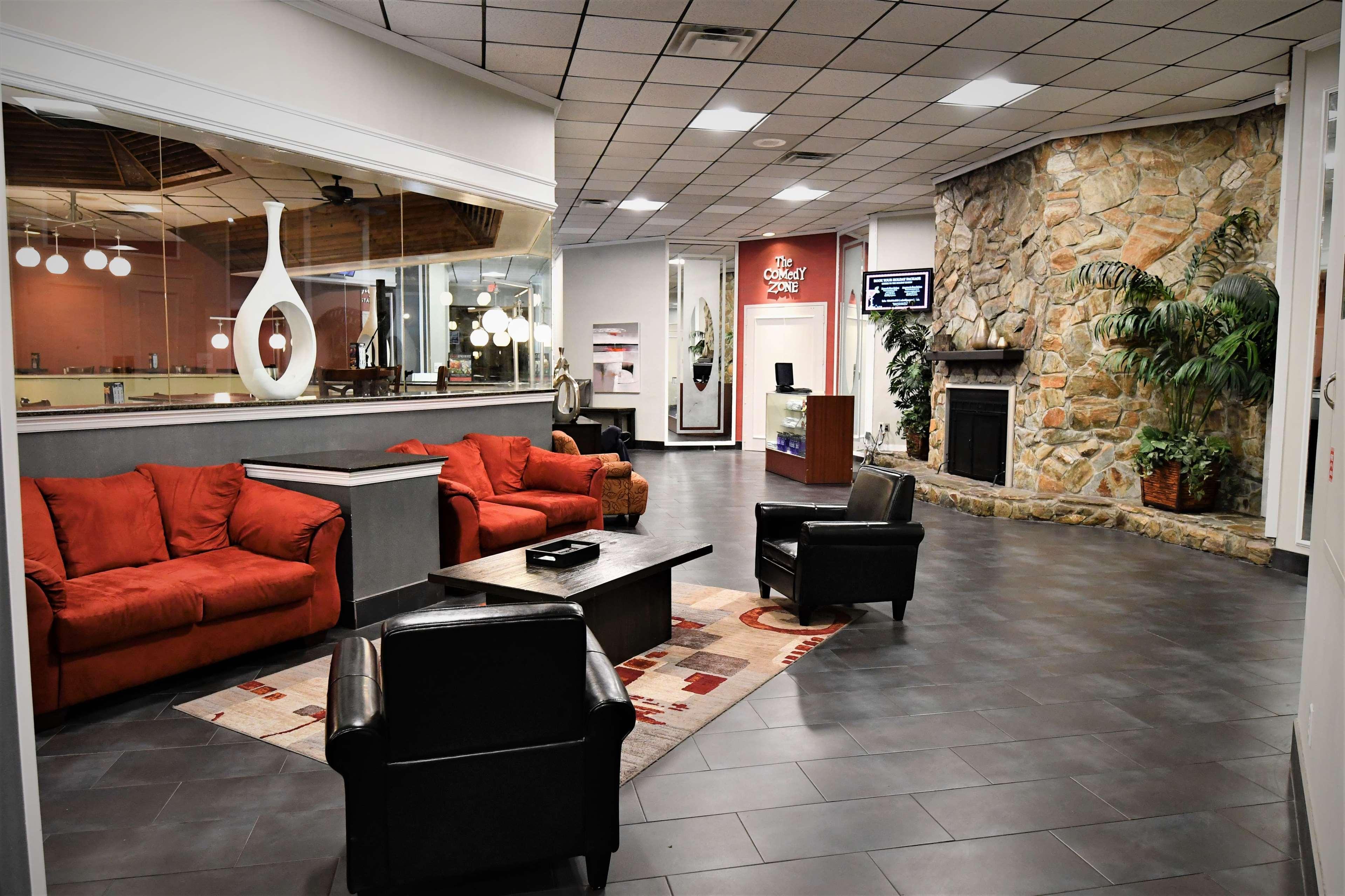 Ramada By Wyndham Jacksonville Hotel & Conference Center Exteriör bild